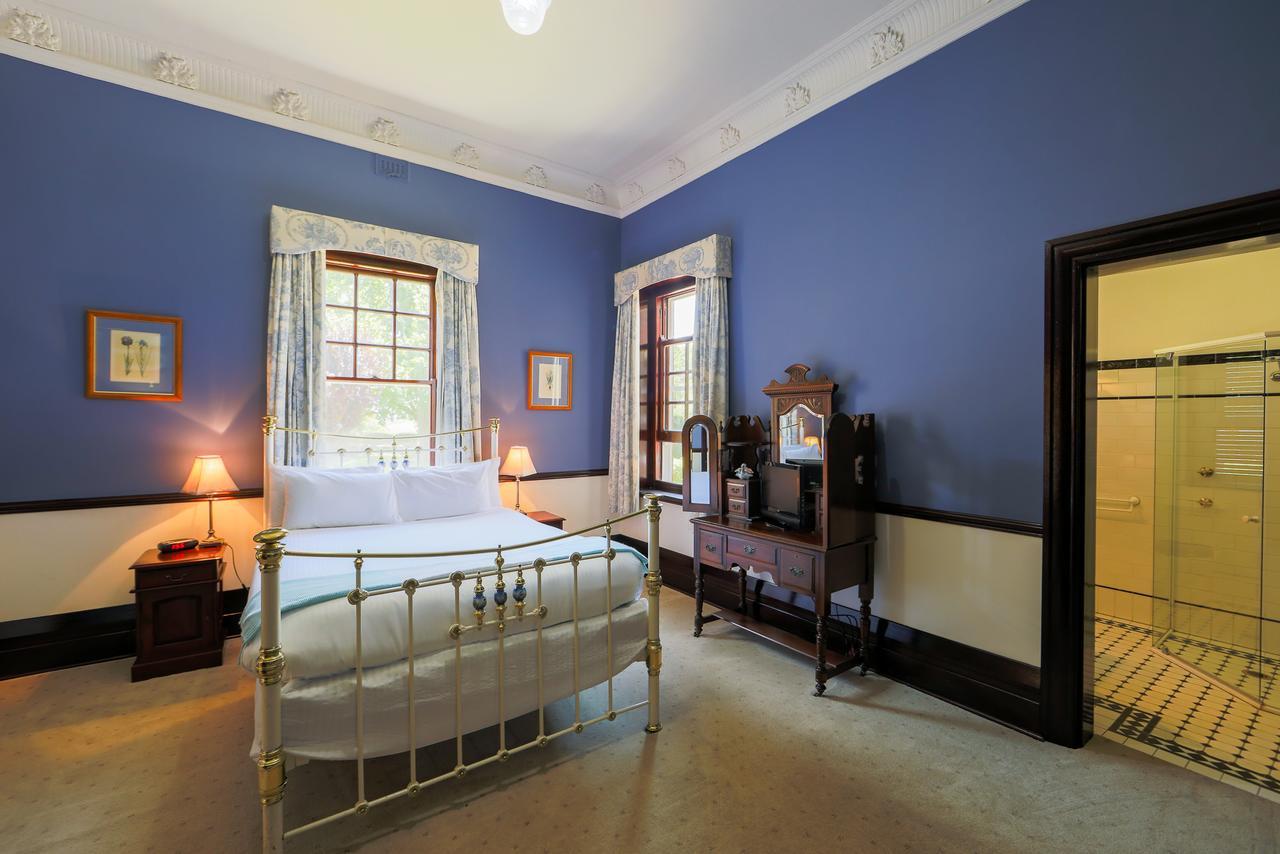 Petersons Armidale Winery And Guesthouse Exterior foto