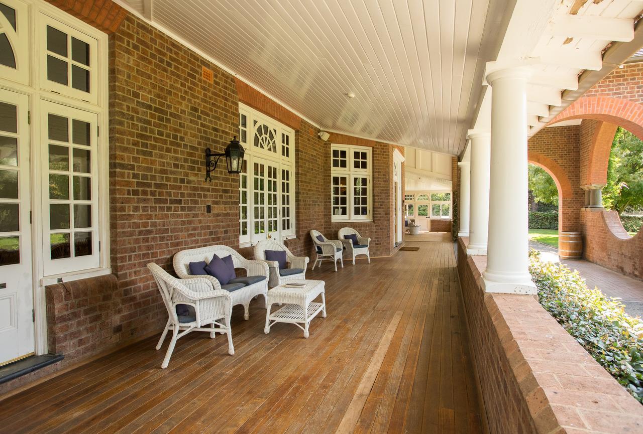 Petersons Armidale Winery And Guesthouse Exterior foto